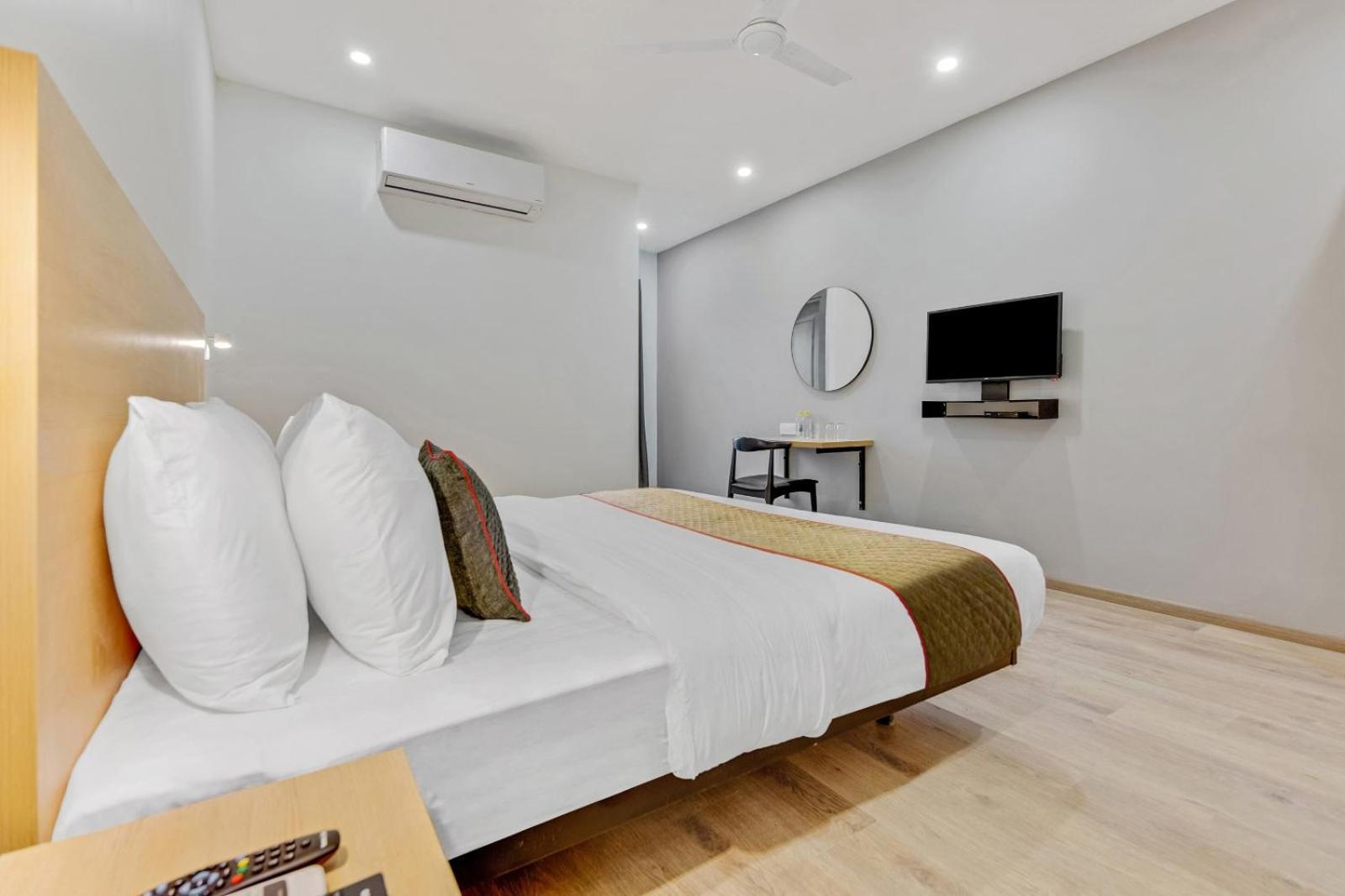 King Plaza Hotel 4*